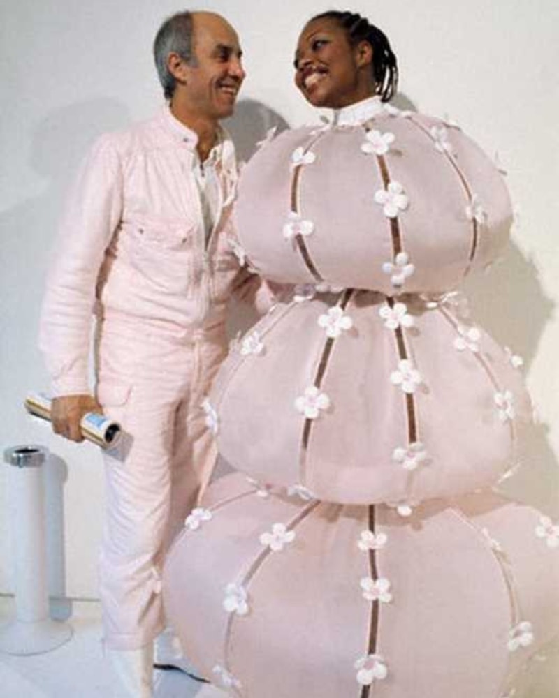 Wedding dress that 2024 made guests uncomfortable